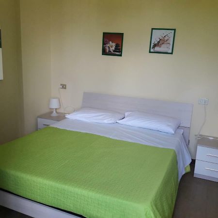 La Casa Nel Verde 2 Bologna Buitenkant foto